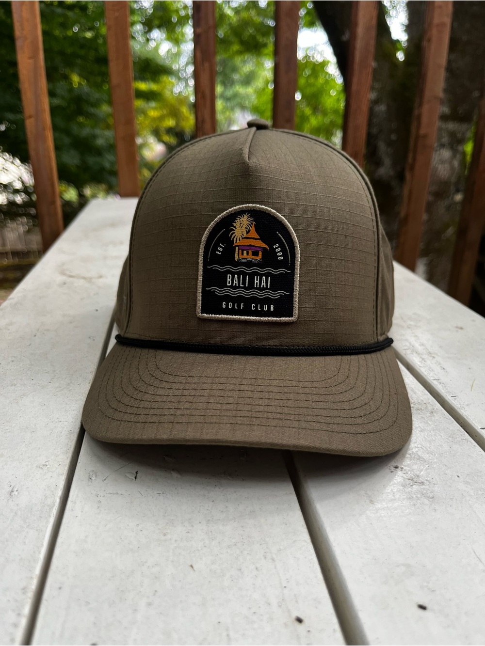 Pukka Bali Hai Golf Club Snapback Hat Olive Green Ripstop Rope Accent 100% cott